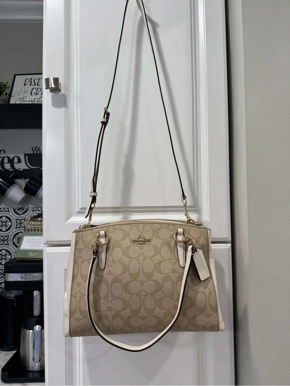 🤎Coach Christie Carryall Khaki Chalk Satchel Crossbody
